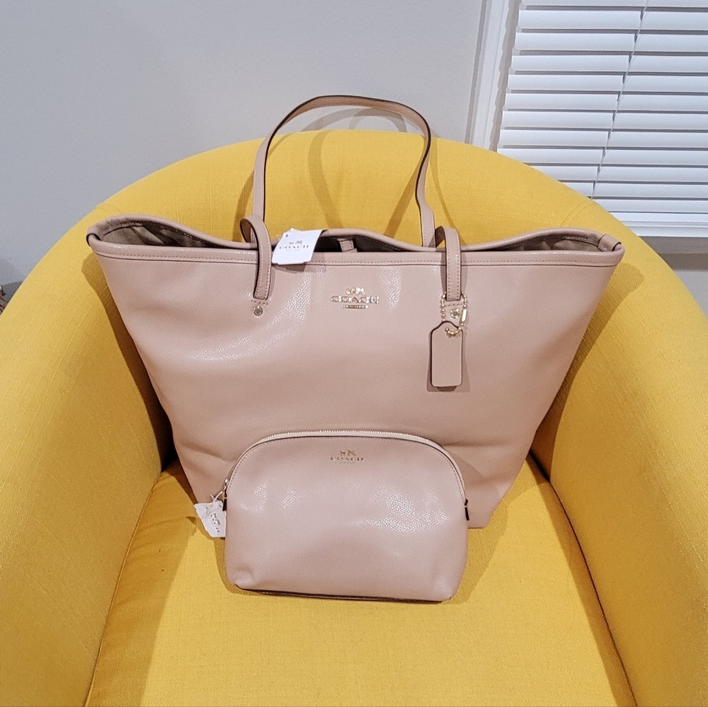 Coach Taxi Tote